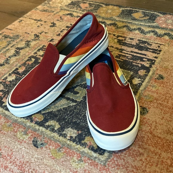 Red & Rainbow Slip On Vans (Ultra Cush) M8 W9.5 - Picture 1 of 10